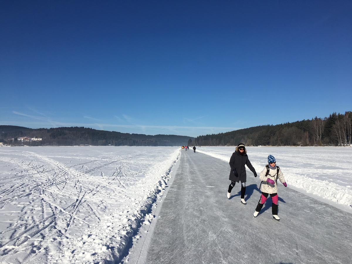 Jbx Resort Apartments Lipno Lipno nad Vltavou Eksteriør bilde