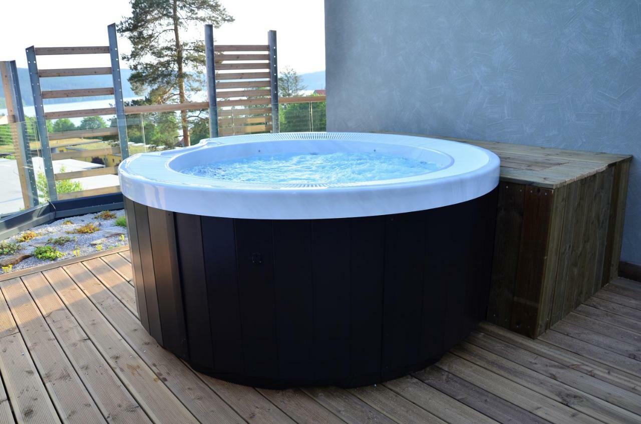 Jbx Resort Apartments Lipno Lipno nad Vltavou Eksteriør bilde